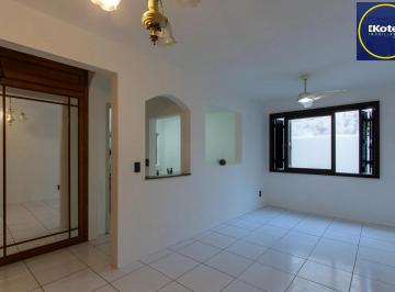 Casa · 116m² · 3 Quartos · 1 Vaga · Casa de condomínio, 3 dormitórios, 1 suíte, 1 vaga coberta, no bairro Cristal.