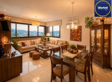 Apartamento · 88m² · 3 Quartos · 1 Vaga · Apartamento 3 Dormitórios com Suíte, Churrasqueira e Excelente Vista Petrópolis