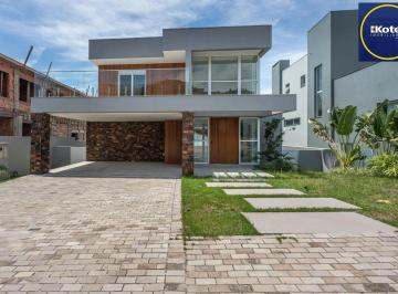 Casa · 485m² · 4 Quartos · 2 Vagas · Casa à venda - na Vila Nova