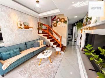 Casa · 115m² · 3 Quartos · 2 Vagas · Casa Reformada em Condomínio com Suíte e Espaço Versátil Avenida Ecoville