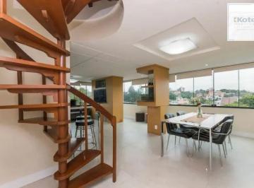 Apartamento · 200m² · 3 Quartos · 2 Vagas · Cobertura com 3 dormitórios, suíte e 2 vagas.