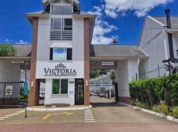 Casa · 200m² · 5 Quartos · 2 Vagas · Casa em Condominio fechado, 5 dormitórios com infraestrutura completa