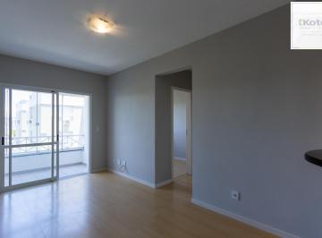 Apartamento · 65m² · 3 Quartos · 1 Vaga · Apartamento 3 quartos, 1 vaga coberta, escriturada, condomínio com infra - Bairr