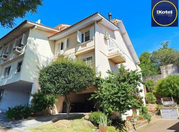 Casa · 260m² · 3 Quartos · 2 Vagas · Casa à venda - em Tristeza