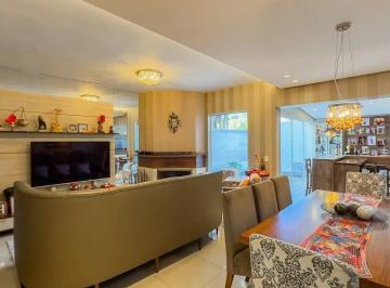 Casa · 223m² · 3 Quartos · 3 Vagas · Casa em Condomínio, 3 Quartos, Suíte e 3 Vagas no Jardim Carvalho, Porto Alegre