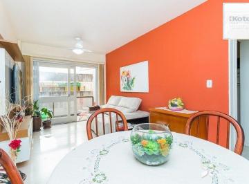 Apartamento · 82m² · 2 Quartos · 1 Vaga · apartamento com 82 m² de área privativa e vaga no bairro Petrópolis