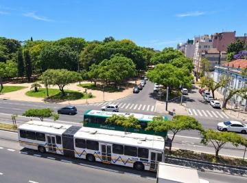 vista-panoramica-rua · Ótimo apartamento desocupado de frente para a Redenção- Cidade Baixa