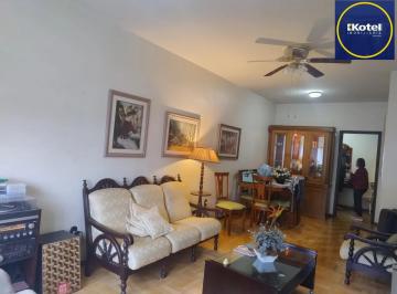 Apartamento · 118m² · 3 Quartos · 1 Vaga · APTO 03 DORMITÓRIOS , GARAGEM ,ELEVADOR, SACADA. NO BAIRRO BOM FIM JUNTO AO HOSP