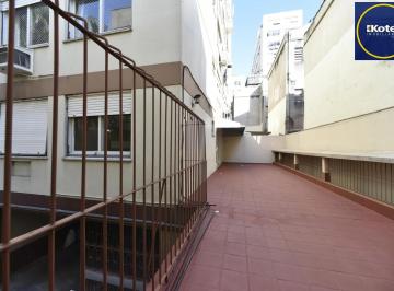 Apartamento · 57m² · 2 Quartos · 1 Vaga · Apartamento com 2 dormitórios e terraço na Cristóvão Colombo!
