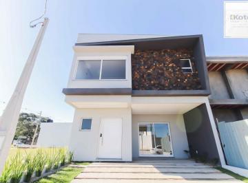 Casa · 152m² · 3 Quartos · 2 Vagas · Condomínio Garden, bairro Hípica, 3 dormitórios, 1 suíte, pátio, infra de clube