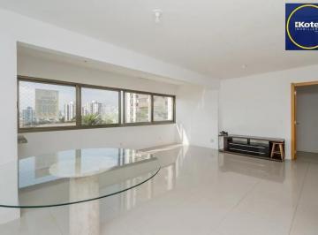 Apartamento · 106m² · 3 Quartos · 2 Vagas · Apartamento com 3 Quartos, 2 vagas, elevador e piscina no bairro Higienópolis.