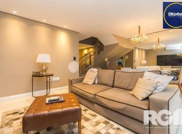 Casa · 209m² · 3 Quartos · 2 Vagas · Belíssima casa mobiliada à venda – porteira fechada!