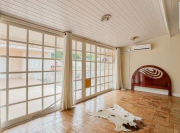 Apartamento · 91m² · 3 Quartos · 2 Vagas · Sobrado de 3 dormitórios e 91m² à venda em Parque Santa Fé, Porto Alegre.