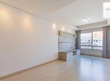 Apartamento · 70m² · 2 Quartos · 2 Vagas · Apartamento no Centro de 2 dormitórios e 2 vagas DESOCUPADO