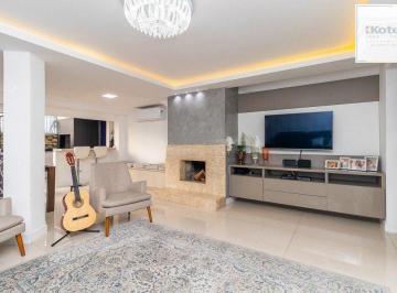 Casa · 180m² · 4 Quartos · 2 Vagas · Casa em condomínio com 4 quartos, 2 suítes e 2 vagas à - Jardim Sabara