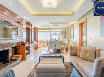 Apartamento · 127m² · 3 Quartos · 2 Vagas · Vista deslumbrante para o Guaíba + 3 suítes no coração do Menino Deus!