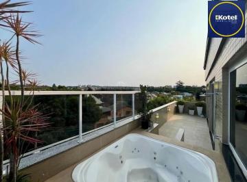Apartamento · 220m² · 3 Quartos · 2 Vagas · Apartamento cobertura com 3 dormitórios, vaga dupla