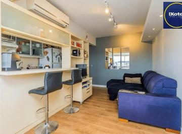 Apartamento · 62m² · 2 Quartos · 1 Vaga · Ótimo apartamento com 2 dormitórios, bem localizado no bairro Bela Vista