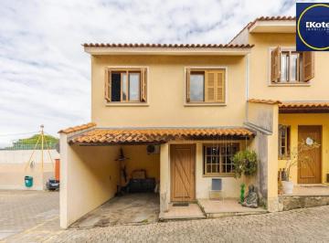 Casa · 96m² · 3 Quartos · 1 Vaga · Casa com 3 quartos semi mobiliado com vaga no bairro Partenon
