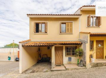 Casa · 96m² · 3 Quartos · 1 Vaga · Casa com 3 quartos semi mobiliado com vaga no bairro Partenon