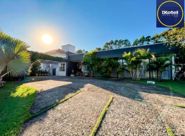 Casa · 289m² · 3 Quartos · 4 Vagas · Linda Residência com 3 amplas suítes no Terra Ville.