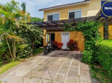 Casa · 118m² · 3 Quartos · 2 Vagas · Casa em condomínio de 3 quartos, suíte e 2 vagas no bairro Mário Quintana