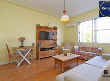 Apartamento · 69m² · 2 Quartos · Apartamento 02 dormitórios, Bairro Menino Deus, Porto Alegre/RS