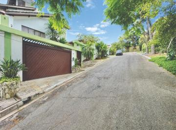 e151630c-3ba8-481a-82cc-b24e292f0495 · Casa no condomínio Condomínio San Diego Park para venda com 4 quartos, sendo 4 suítes, 339m²