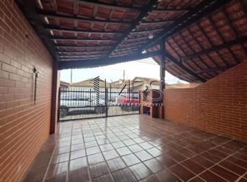 Casa · 76m² · 2 Quartos · 3 Vagas · Espaçosa Casa Geminada 2 Quartos em Caiçara, Praia Grande - R$405 mil