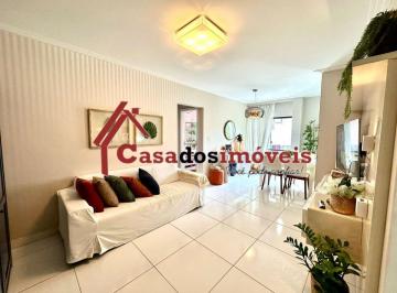 Apartamento de 3 quartos, Salvador · Apartamento 2/4, dependência, decorado