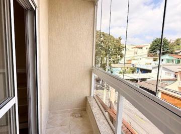 Casa de 3 quartos, Santo André · Sobrado de 168m2 , com 3 dorms , sala , cozinha , com sacada com vista para a rua