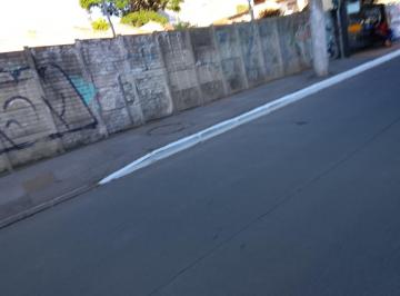 Casa · 4 Terrenos residencial ou comercial, com tapume na frente, desinpedido sem muros intermediários tota