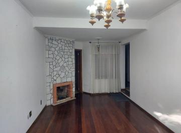 Casa · 176m² · 5 Quartos · 2 Vagas · Casa a venda com 5 dormitórios no bairro Rio Branco.
