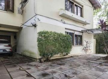 Casa · 340m² · 5 Quartos · 4 Vagas · Casa sobrado no bairro Auxiliadora de 5 dormitórios e 4 vagas