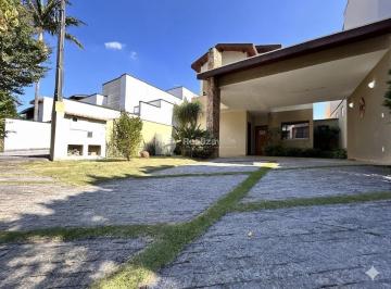 Casa · 222m² · 4 Quartos · 6 Vagas · Sobrado com 4 dorm | 3 Suítes e Lazer Completo: 222m² de Pura Qualidade