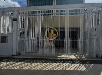 Casa · 360m² · 3 Quartos · 2 Vagas ·  CASA lote vazado qd 02
