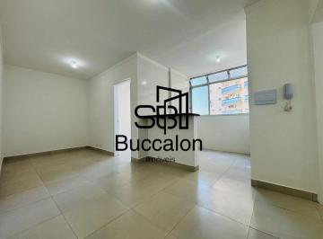 Sala · Apartamento à Venda — José Menino, Santos/SP | 42 m² • 1 Dormitório • 100% Reformado • Portaria 24h