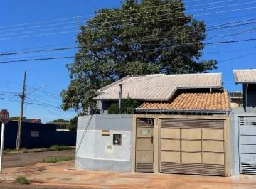 Casa · 45m² · 2 Quartos · Seu Novo Lar! Casa com 02 Quartos no Bairro Guanandi!