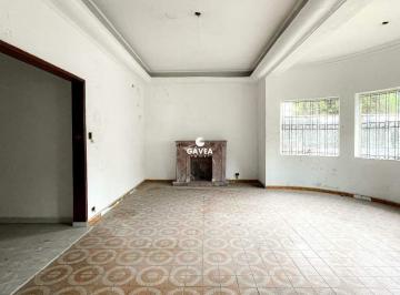 Casa · 350m² · 6 Quartos · 6 Vagas · Sobrado à venda no Centro em São Vicente.