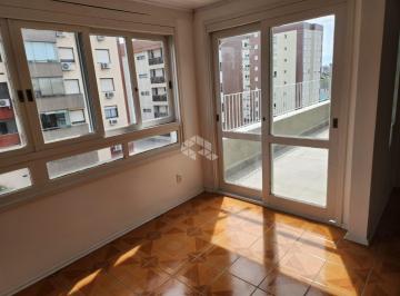 Apartamento · 126m² · 3 Quartos · 1 Vaga · Cobertura 3 dormitórios, 2 banheiros e churrasqueira, vaga de garagem, totalmente reformada, na Gome