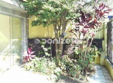 Casa · 250m² · 3 Quartos · 6 Vagas · Sobrado residencial à venda em Santo André (Bairro Casa Branca) | 3 quartos (1 suíte) | 6 vagas