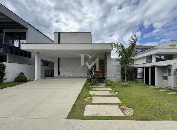 209bcc98-4802-4846-af64-fc1650c410a1_20260424_125204_0000-17770596891609.jpg · Casa de alto padrão com 4 dormitórios em Camboriú