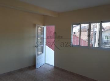 Casa · 160m² · 3 Quartos · 4 Vagas · Oportunidade - Casa Sobrado - Jardim Cruzeiro do Sul - 3 Dormitórios - 166m².