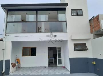 Casa · 175m² · 2 Quartos · 5 Vagas · Oportunidade - Casa Sobrado - Jacareí - Residencial Parque dos Sinos - 2 Dormitórios - 175m².