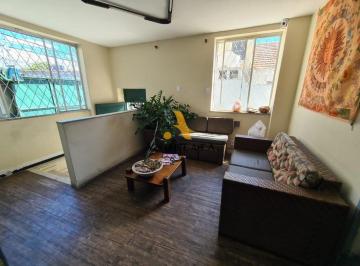 Comercial · 1233m² · 10 Vagas · Venda de Prédio Comercial, 1233 m², por R$ 2.8 milhões em Rocha.