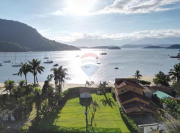 Casa · 267m² · 4 Quartos · 12 Vagas · À venda casa com 270 m² em terreno de 4.500 m² na Praia do Retiro, Angra dos Reis