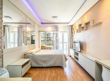 1 · Apartamento com 27 m² mobiliado no Centro de Curitiba