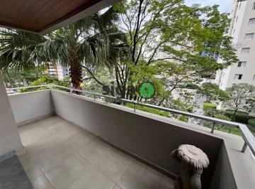 Apartamento · 230m² · 4 Quartos · 2 Vagas · Sofisticação e Espaço em Moema: 230 m² com Vista Livre e Estilo Neoclássico