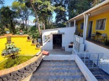 16b315d9de37e87fc062dd32d4f7291f65fb0a2e · Casa com terreno de 1.000m², sendo 2 dormitórios, 2 banheiros, cozinha e área gourmet e galpão - Ja