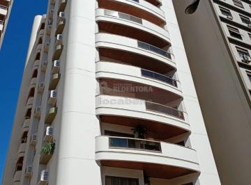 Apartamento · 194m² · 3 Quartos · 2 Vagas · Centro - Apartamento com 03 dormitórios para locação